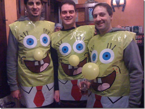 Disfraz de Bob Esponja con bolsa de basura | Trato o truco